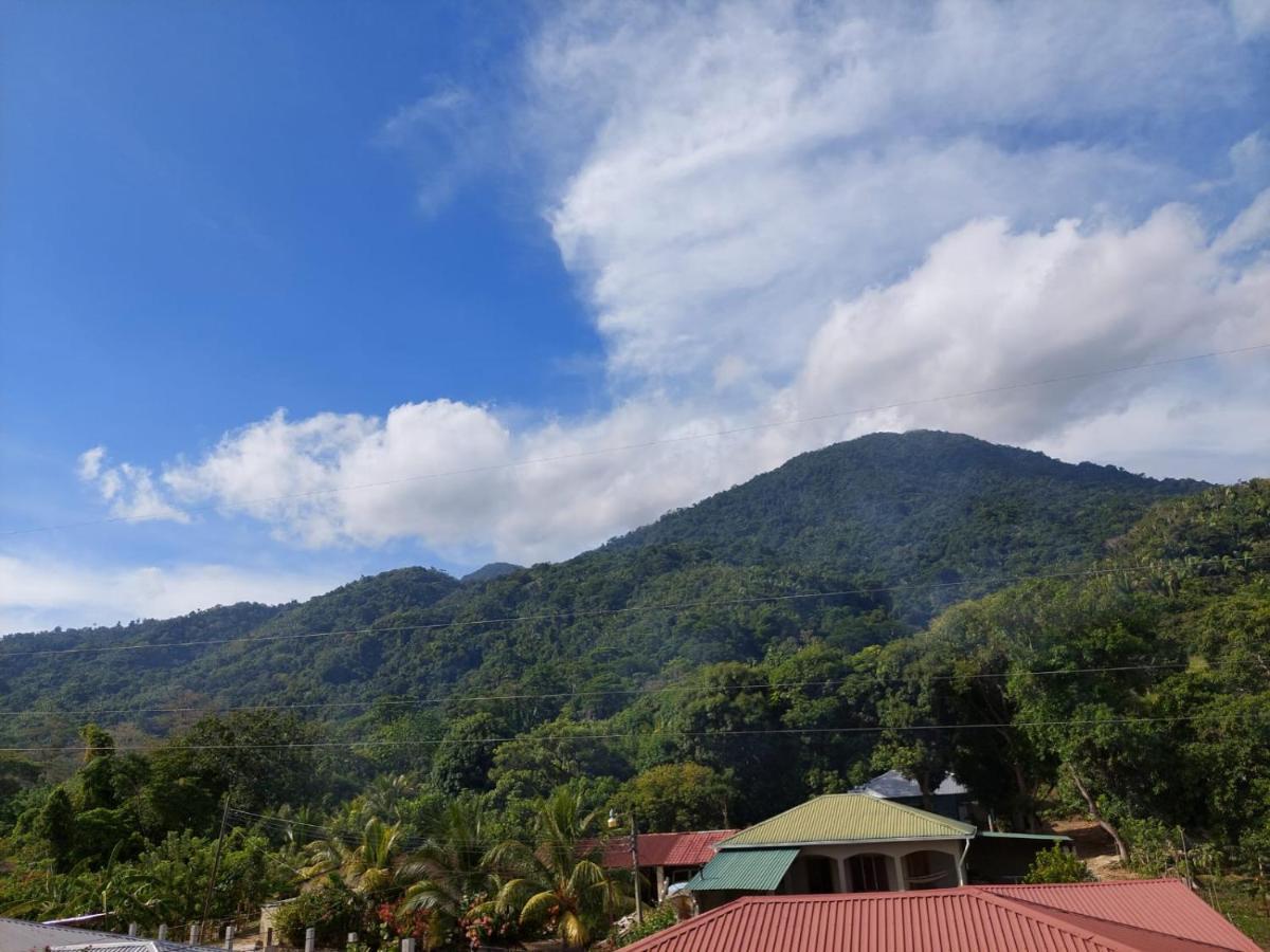 Hotel Y Restaurante Virgen De Fatima La Ceiba Kültér fotó